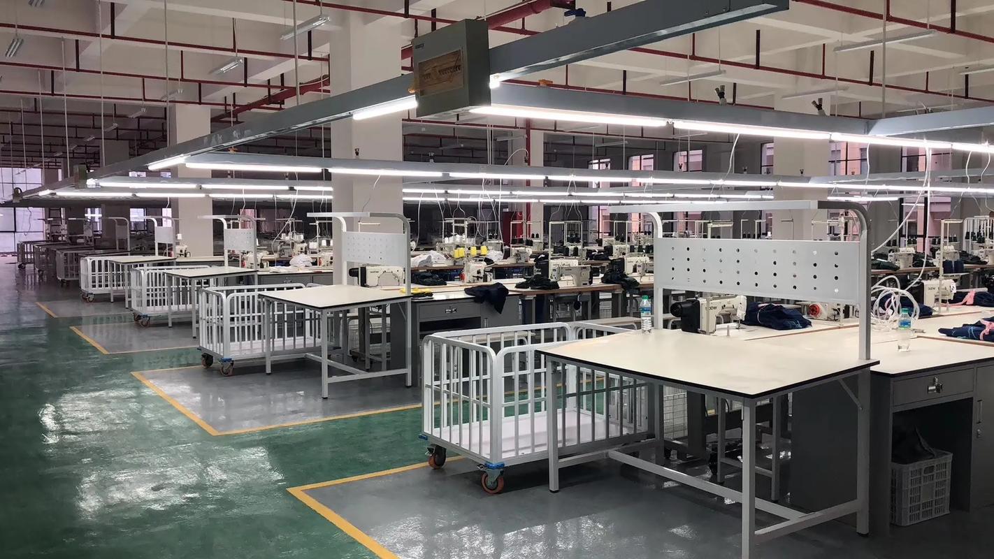 浅谈服装箱包企业车间电器照明与辅助配套设备安装要点